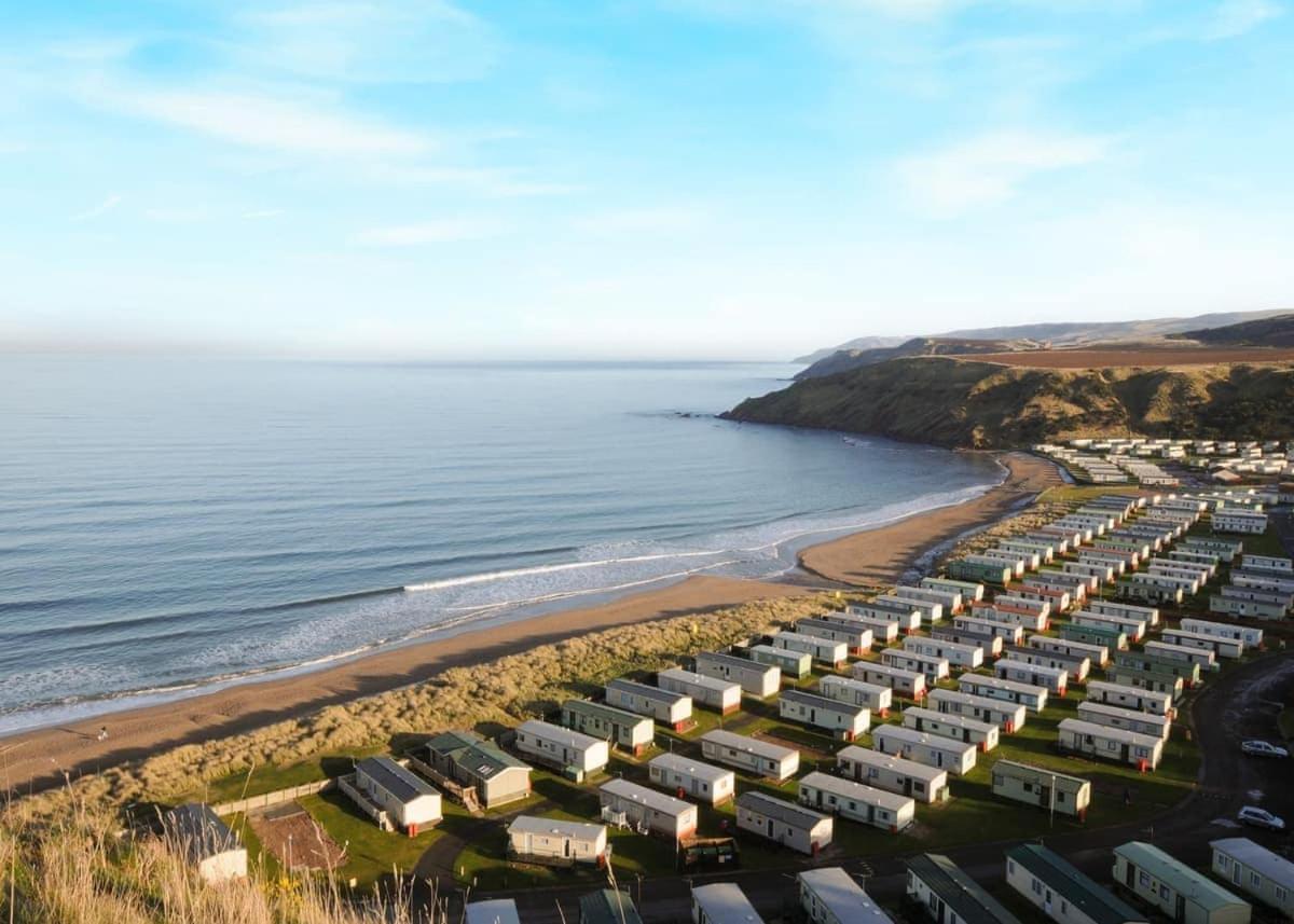 Pease Bay Holiday Park Hotel Cockburnspath Екстериор снимка